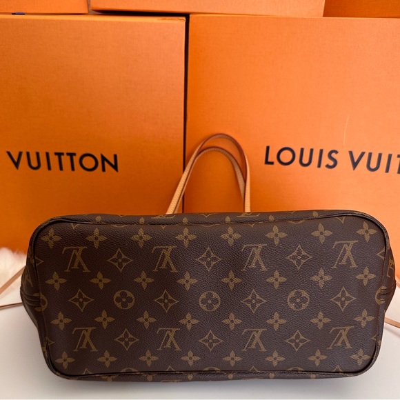 💎✨LIKE NEW✨💎 Neverfull MM Monogram - Picture 7 of 13